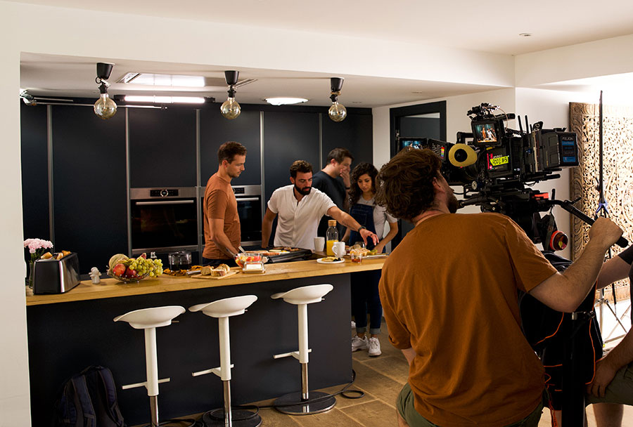 Tournage du film publicitaire pour La Grange avec l'agence audiovisuelle Kabocharts